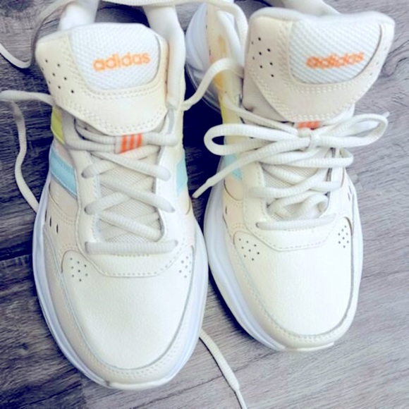 ADIDAS NEO STRUTTER GX6160 MARATHON RUNNING /SNEAKERS Size 6.5, FITS LIKE 7.5 - Picture 7 of 7